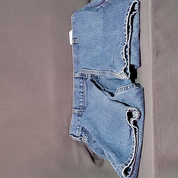 George Jeans - Picture 3 of 3